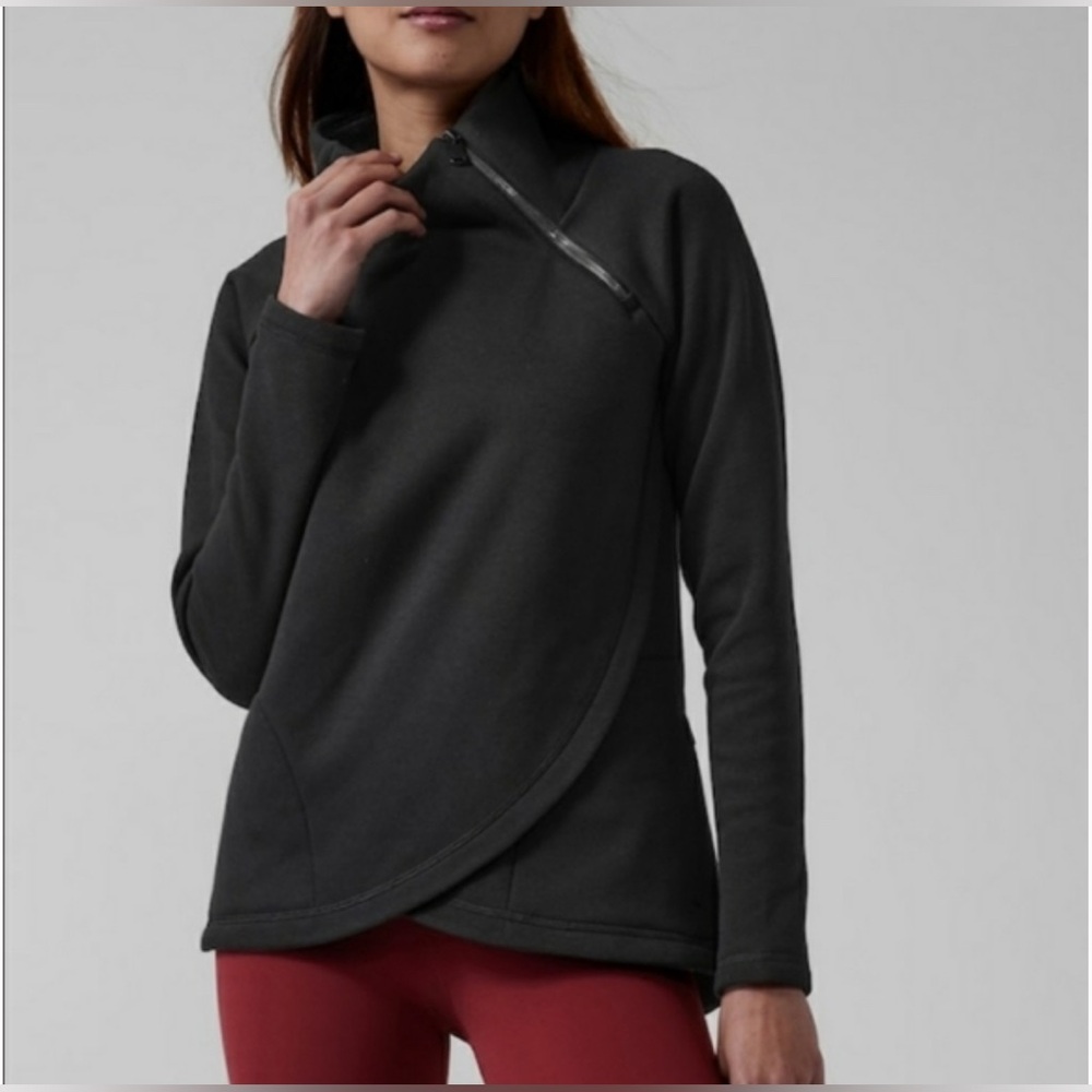 ATHLETA Cozy Karma ASYM Pullover in Black Women’s Size L